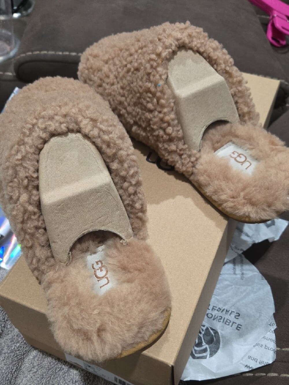 UGG Shearling Slip-On Mule - Tan - Picture 4 of 9